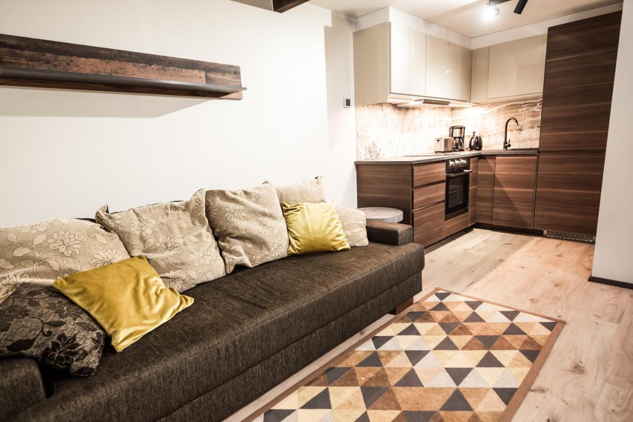 Cabin Guesthouse With Free Parking Parnawa Zewnętrze zdjęcie