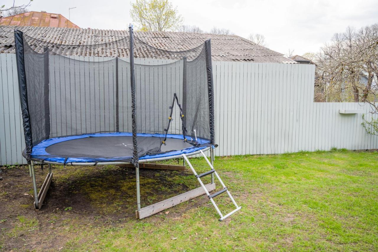Cabin Guesthouse With Free Parking Parnawa Zewnętrze zdjęcie